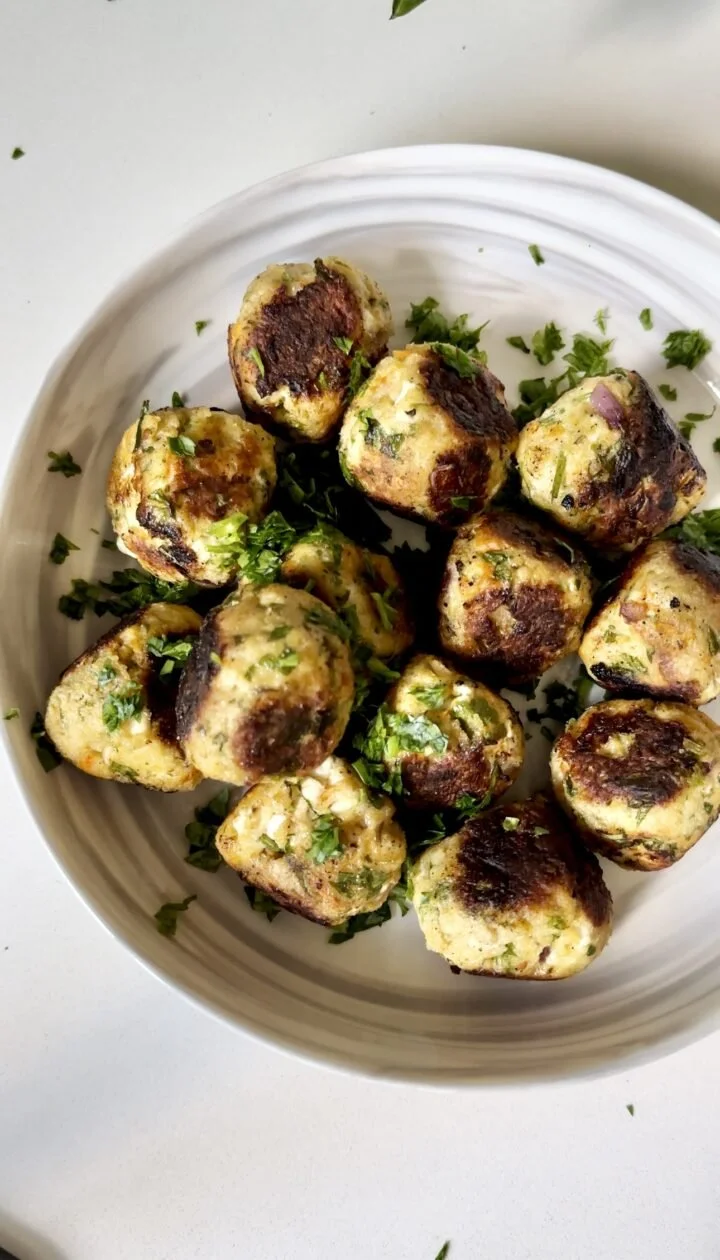 CHICKEN MEATBALLS