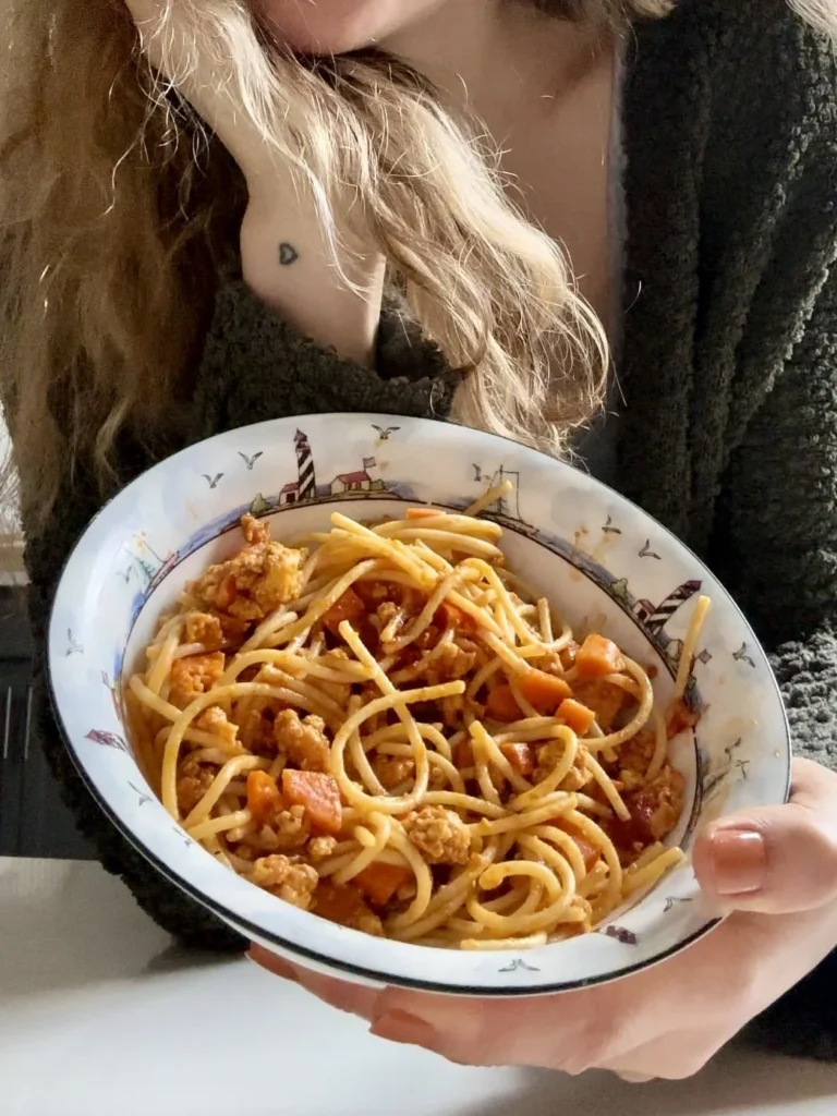 LAZY CARROT CHICKEN PASTA