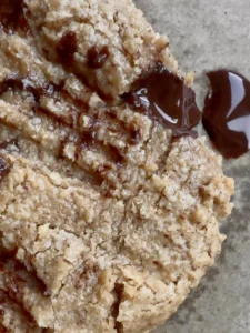 4 INGREDIENT CHOCOLATE CHIP COOKIES