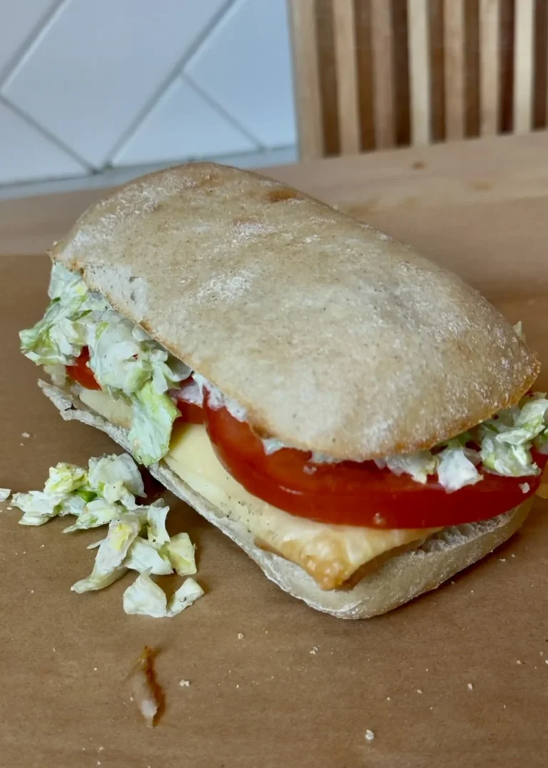 GRINDER SANDWICH
