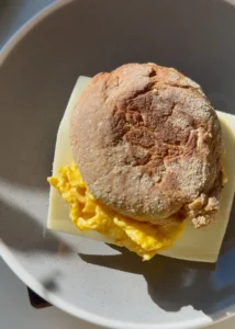 HEALTHIER EGG MCMUFFIN