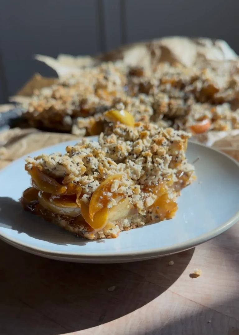 Apple pie bars