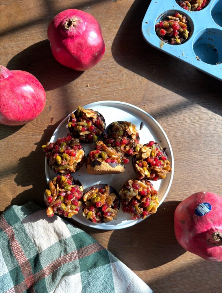 CHOCOLATE POMEGRANATE TARTS
